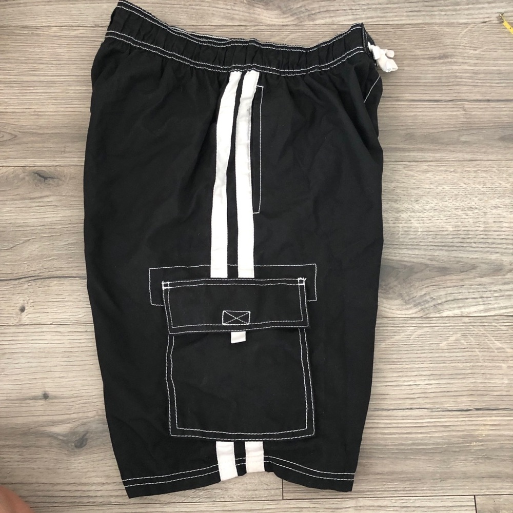 Vintage Men’s Kami Surf Swim Trunks Side Varsity Stripe Medium Black Shorts - Picture 8 of 9